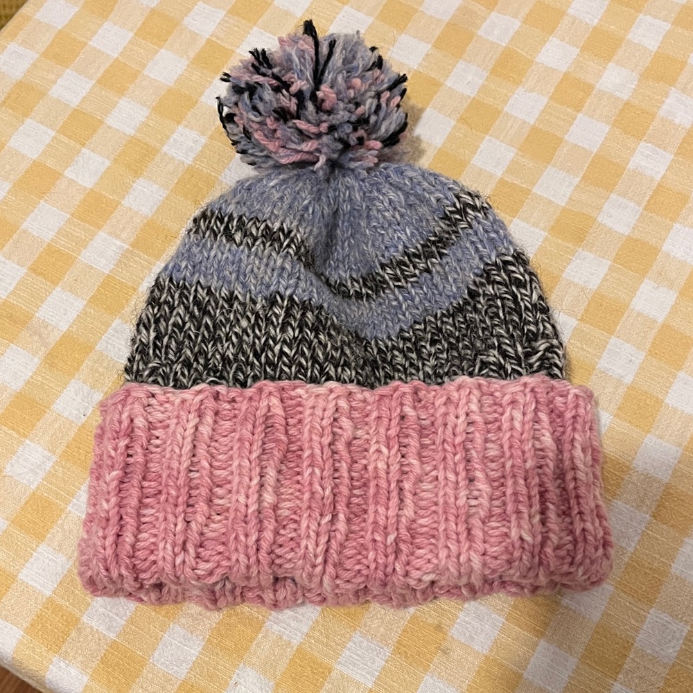 Cozy Knit Pom-Pom Beanie
